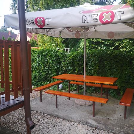 Vadásztanya Apartmanházak Siófok Camera foto