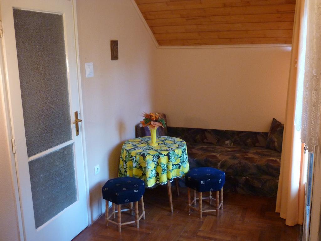 Vadásztanya Apartmanházak Siófok Camera foto