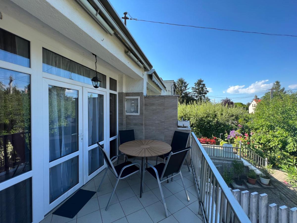Vadásztanya Apartmanházak Siófok Esterno foto