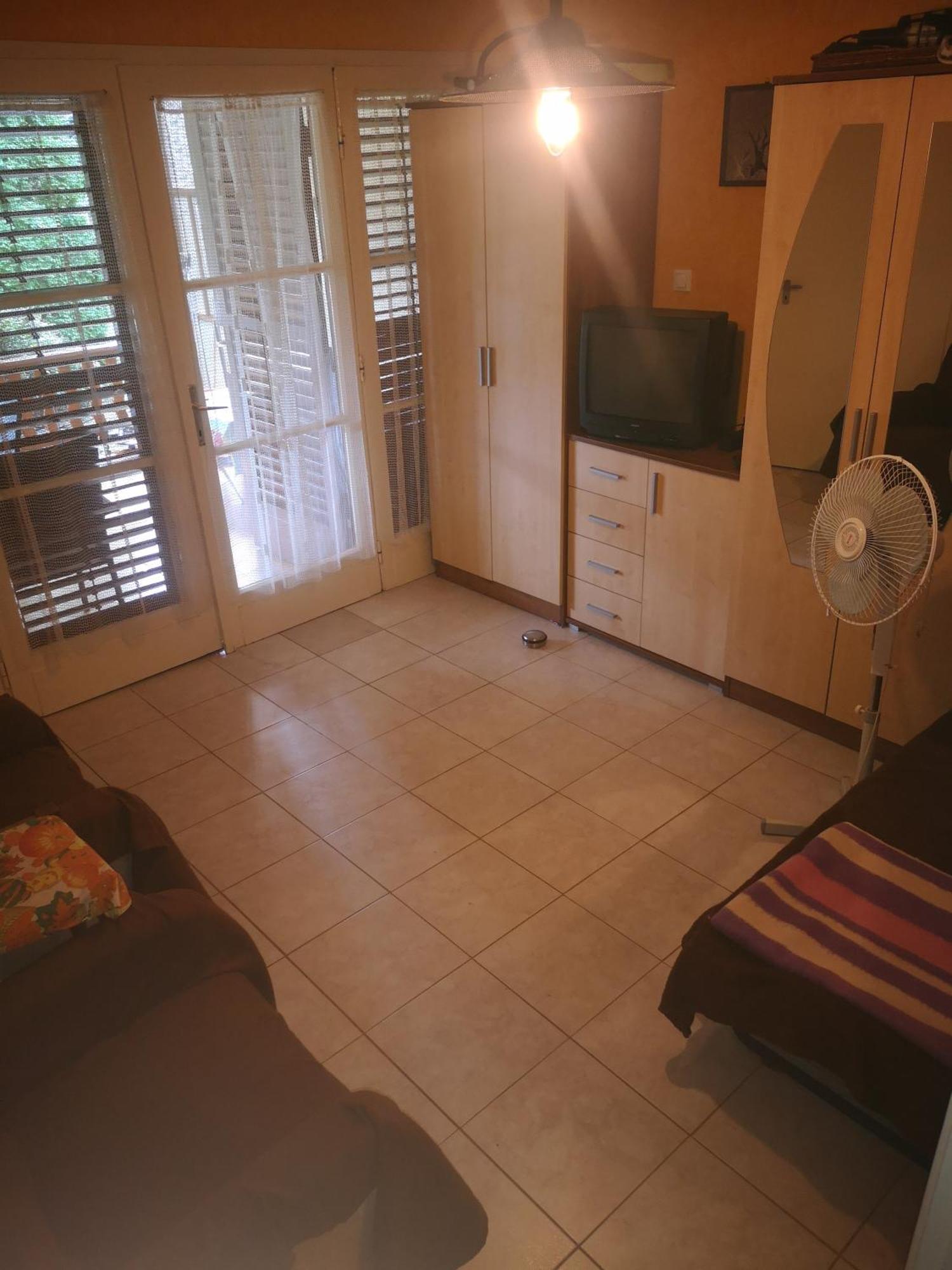 Vadásztanya Apartmanházak Siófok Camera foto