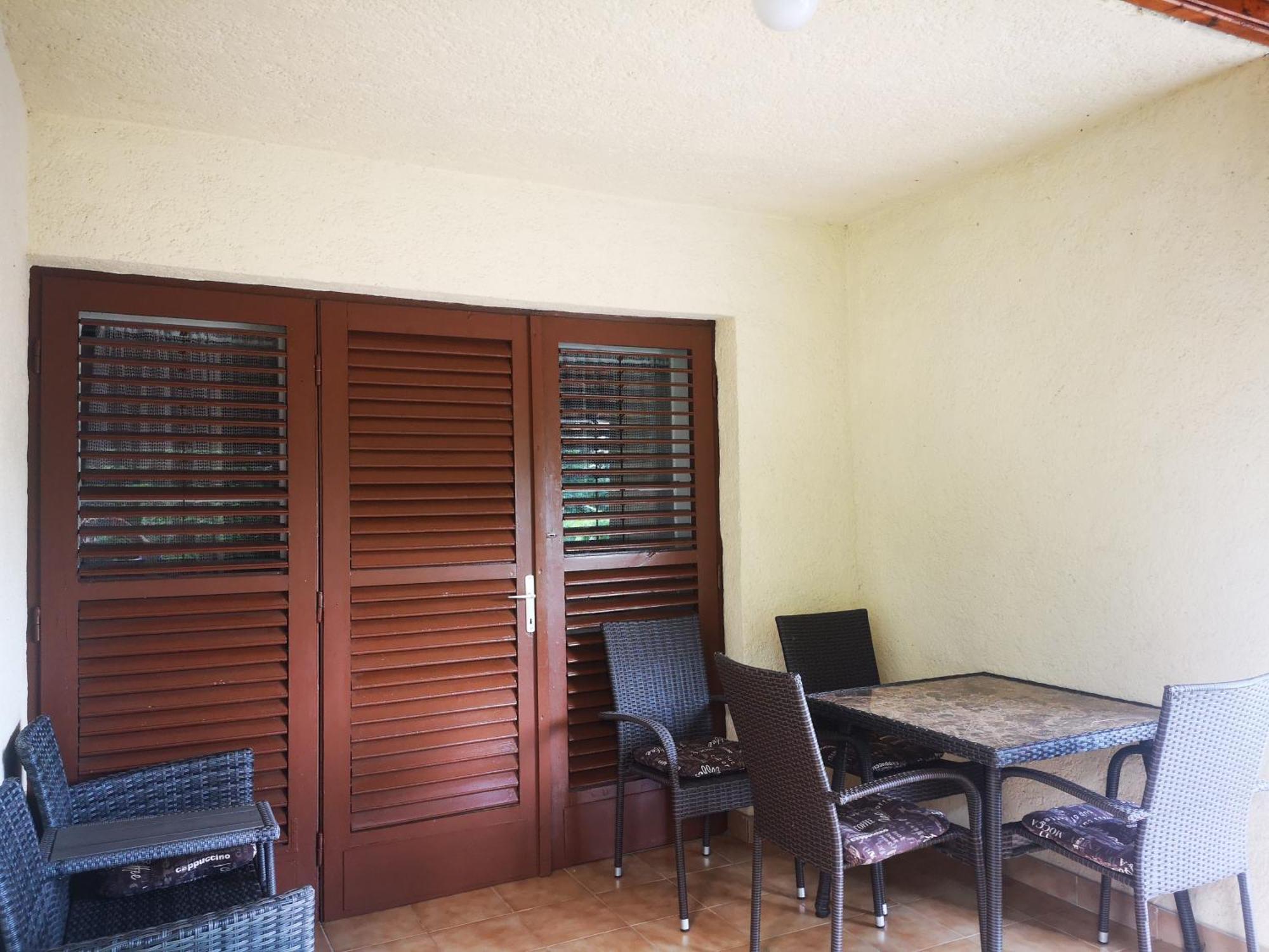 Vadásztanya Apartmanházak Siófok Camera foto