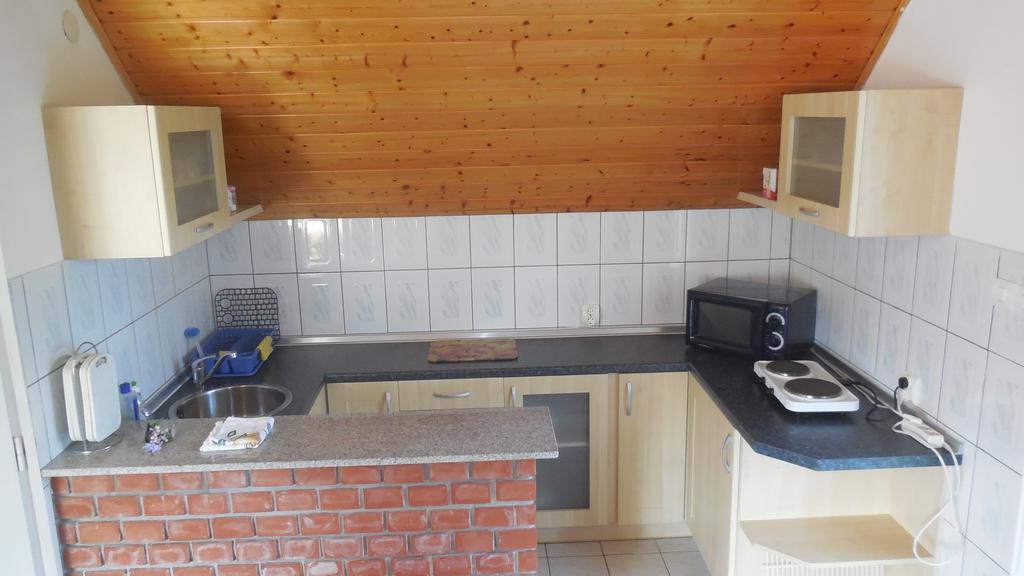 Vadásztanya Apartmanházak Siófok Esterno foto