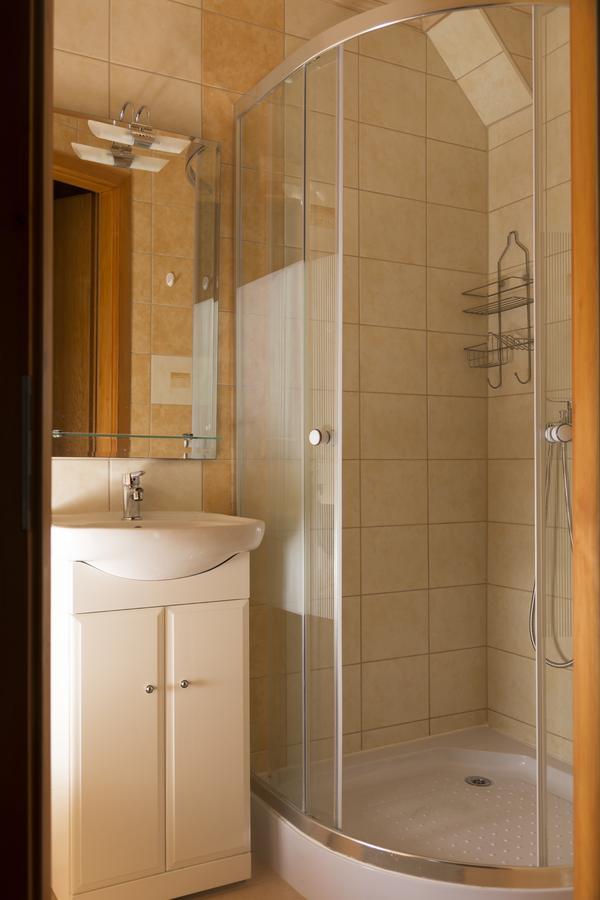 Vadásztanya Apartmanházak Siófok Esterno foto