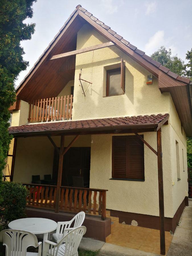 Vadásztanya Apartmanházak Siófok Camera foto